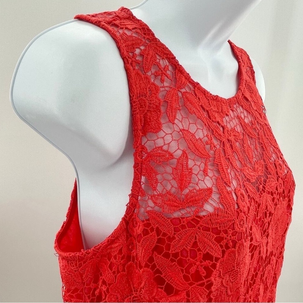 Free People Red Lace Sleeveless Sheath Dress Floral Overlay Mini Size M (Lined) - Picture 5 of 12